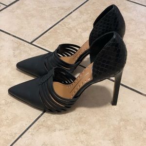 Dolce Vita  Black Pump heels !!!